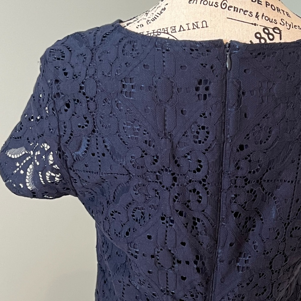 Banana Republic Navy Lace Sheath Dress | Size 6 | Zipper Back | Like New - Picture 5 of 13